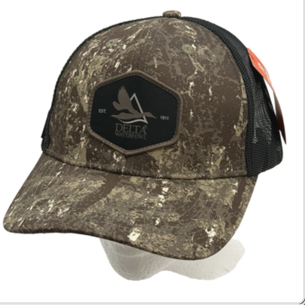 Waterfowl Hat 🦆